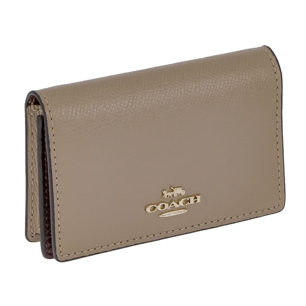 コーチ(COACH)のレディース名刺入れです。コーチ（COACH） は、1941年にマイルズ・カーンとリリアン・カーン夫妻により創立されたアメリカの革小物ブランドです。クラシックでモダンなアメリカン・