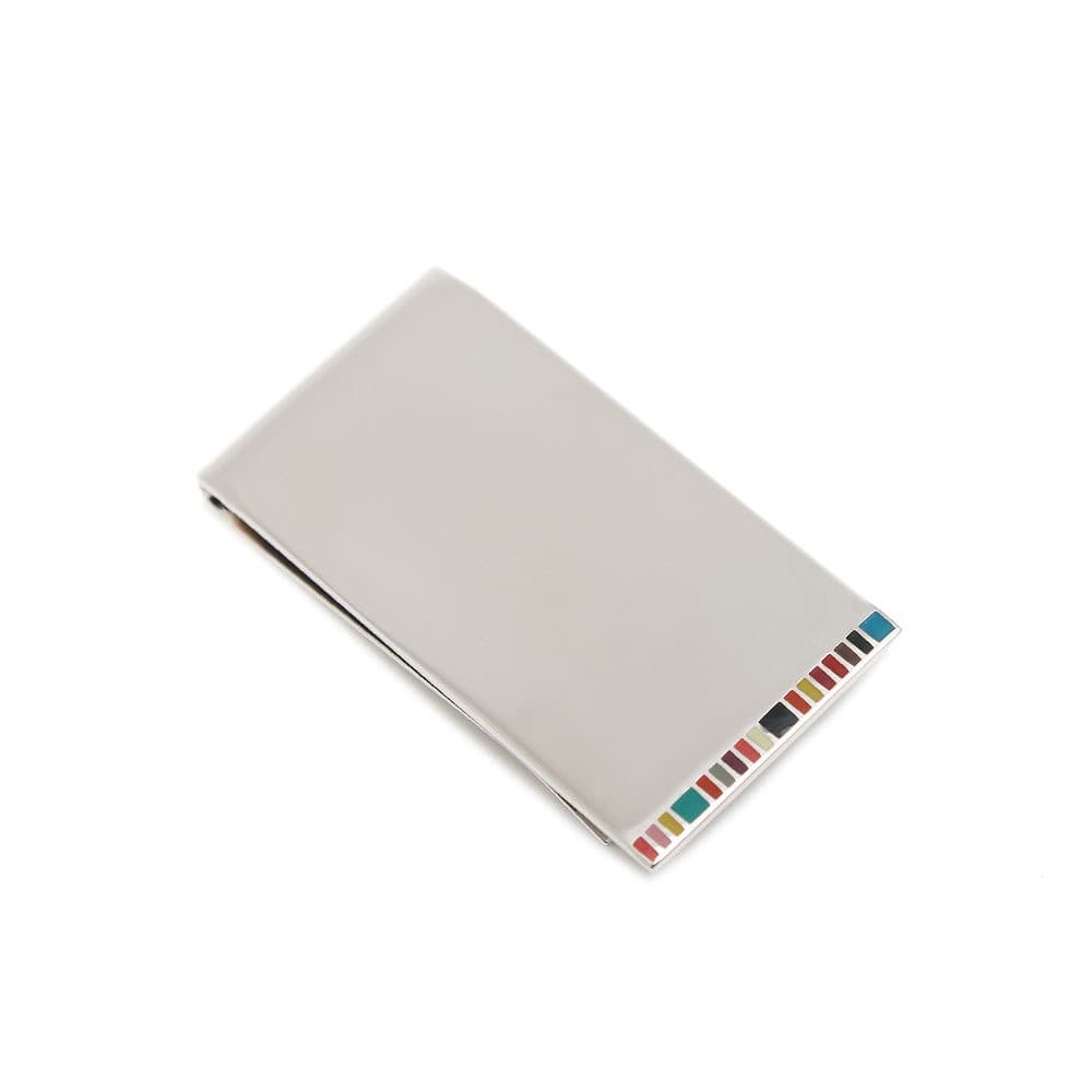 ポールスミス(Paul Smith)のメンズマネークリップです。ポールスミス(Paul Smith)は、1970年にスタートしたイギリスを代表するファッションブランドです。『ひねりのあるクラシック』の